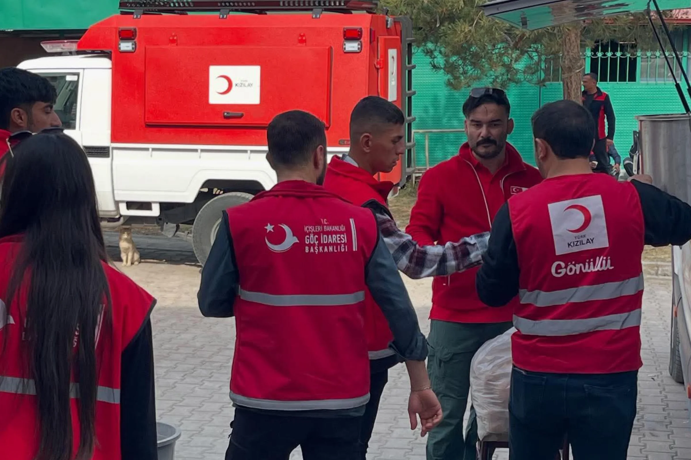 KIZILAY IĞDIR ŞUBESİ, KAYIP ALZHEIMER HASTASININ ARAMA ÇALIŞMALARINA DESTEK VERDİ