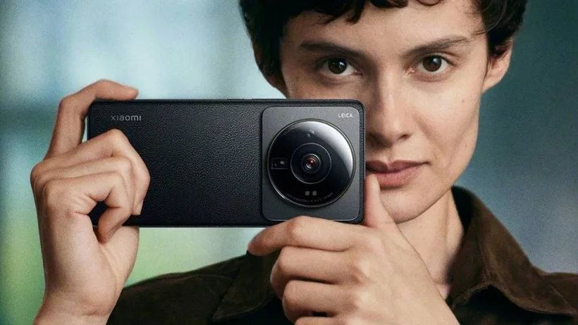 Xiaomi 14 Ultra: Uydu Bağlantısıyla Fark Yaratan Amiral Gemisi