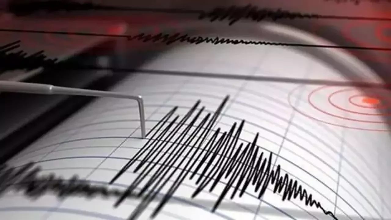 Filipinler'de 7.6 Büyüklüğündeki Deprem Sonrasında Tsunami Uyarısı