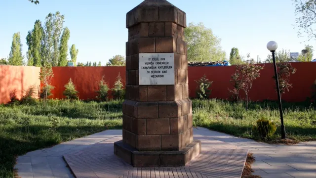 Iğdır İl Özel İdaresi’nden Oba Köyü Şehitliği'nde Kapsamlı Yenileme ve Çevre Düzenlemesi