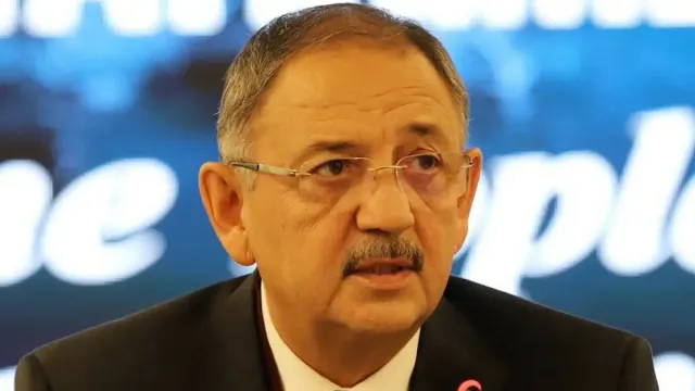 Bakan Mehmet Özhaseki Sağlık Sorunları Nedeniyle Görevinden İstifa Etti