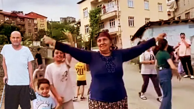 Şu Hayatımızda Bozulmayan Ne Kaldı Ki?