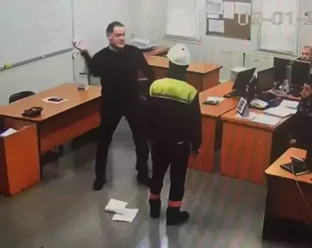 Kocaeli’de patronun işçisine şiddet uyguladığı görüntüler sosyal medyada infial yarattı