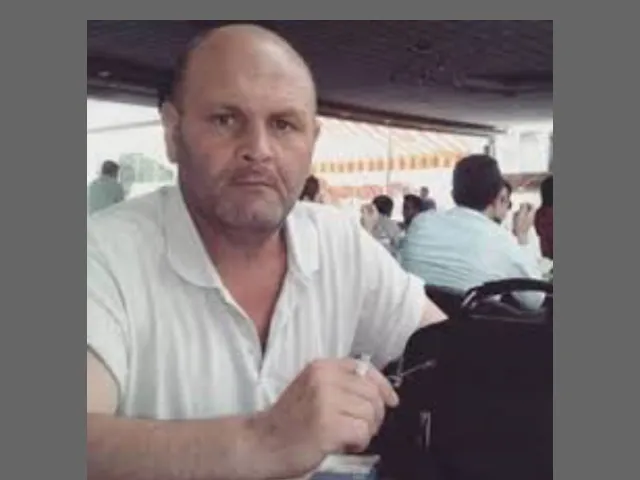 Yazıklar olsun o namaz kılanlara, o oruç tutanlara!