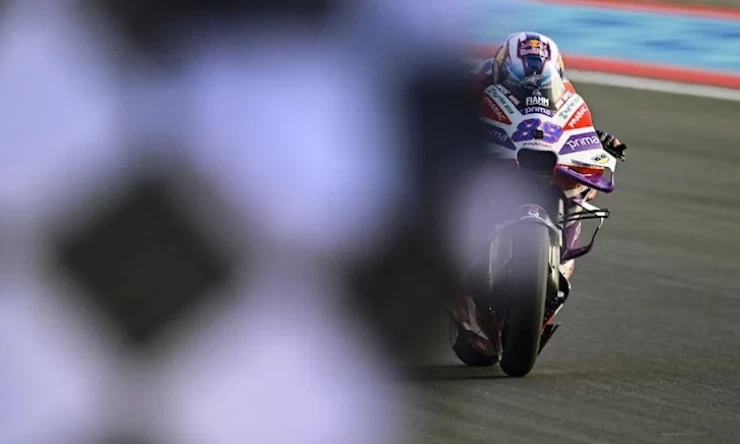 MotoGP Dünya Şampiyonası'nda Heyecan Dorukta: Şampiyon İspanya'da Belli Olacak