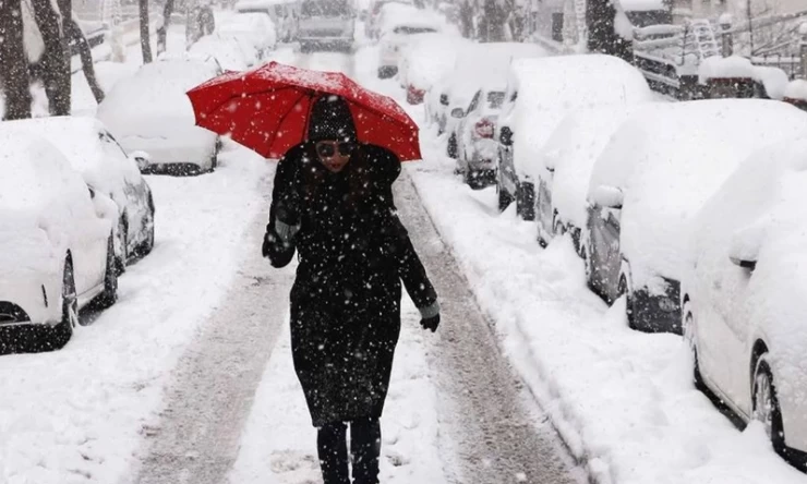 İstanbul'a Kar Geliyor: Meteoroloji Uzmanından Tahminler