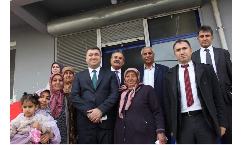 IĞDIR VALİ VE VALİ YARDIMCISI ÖZEL İDARESİ MÜDÜRÜ KÖY ZİYARETLERİ DEVAM EDİYOR