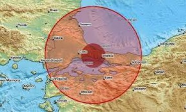 Son Dakika! Marmara Denizi'nde 3.8 büyüklüğünde deprem: İstanbul'da da hissedildi