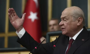 Bahçeli'den Sert Açıklamalar: TBMM'nin İlk Toplantısında Eleştiriler Sıkılaştı