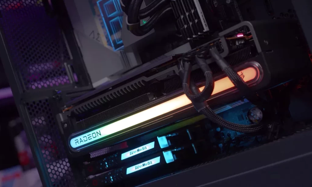 Intel ve AMD, Gelecek GPU'lar için 12V-2x6 Güç Kablolarını Test Ediyor