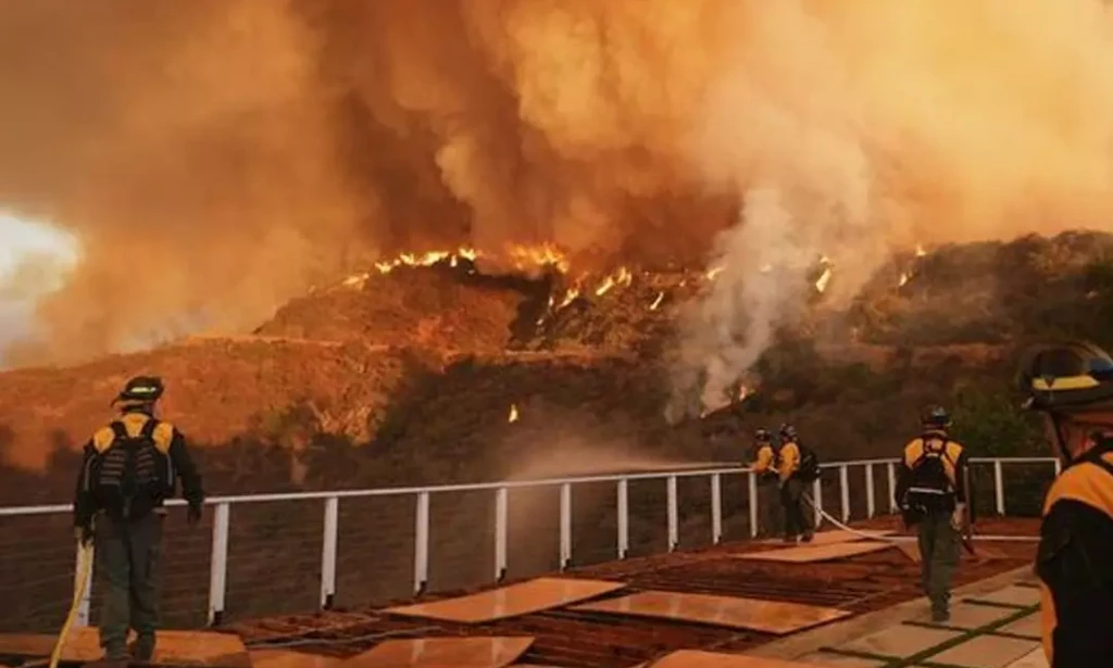 ABD’nin Batısında Felaket: Los Angeles Yangınları Kontrol Altına Alınamıyor
