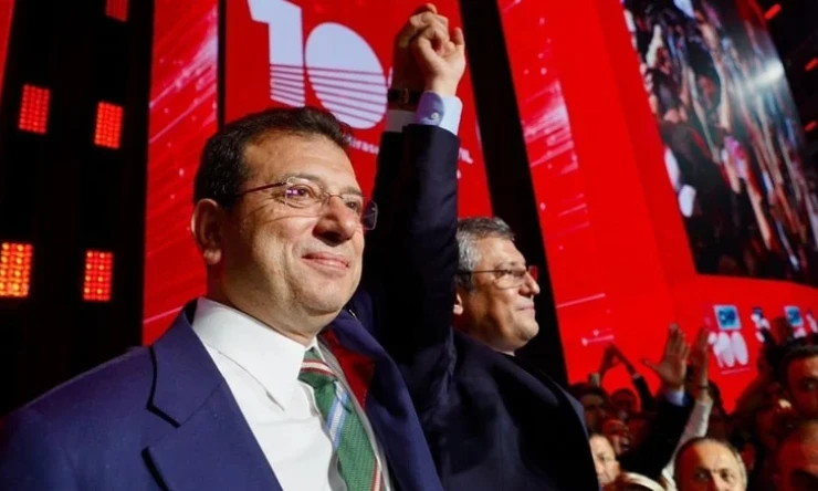 Ekrem İmamoğlu, CHP'nin Cumhurbaşkanlığı Adaylığı İçin Başvurusunu Resmen Yaptı